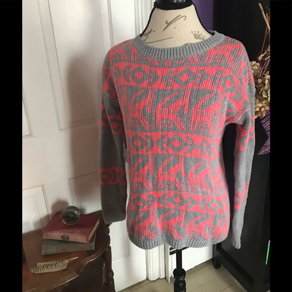 Forever 21 sweater - Picture 1 of 7